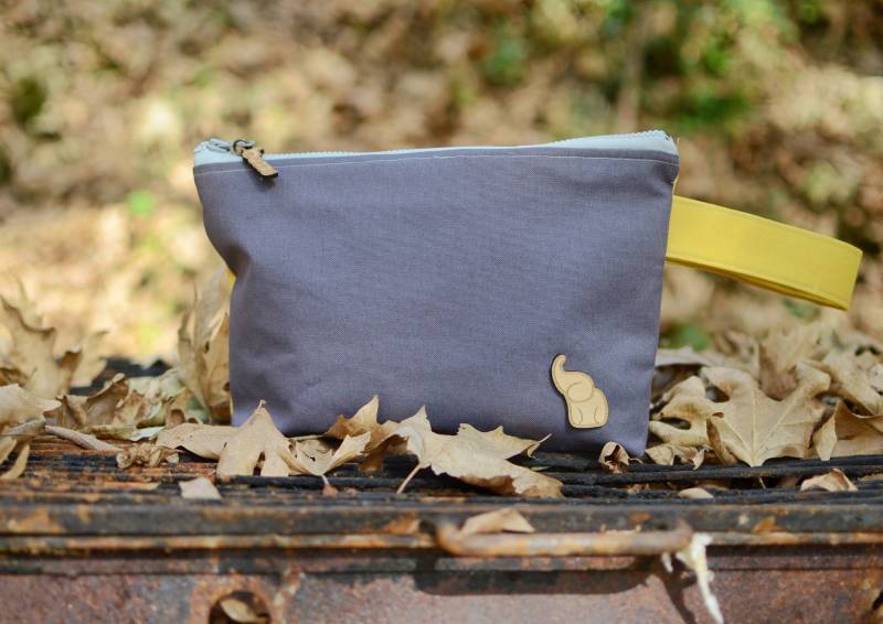 Nachhaltige Handgelenkstasche Für Jeden Tag Nachhaltige Handgelenkstasche Für Jeden Tag von BaggyBagShop