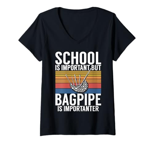 Damen Schule ist wichtig, Aber Dudelsack ist wichtig T-Shirt mit V-Ausschnitt von Bagpipe Gifts & Bagpiper Gifts