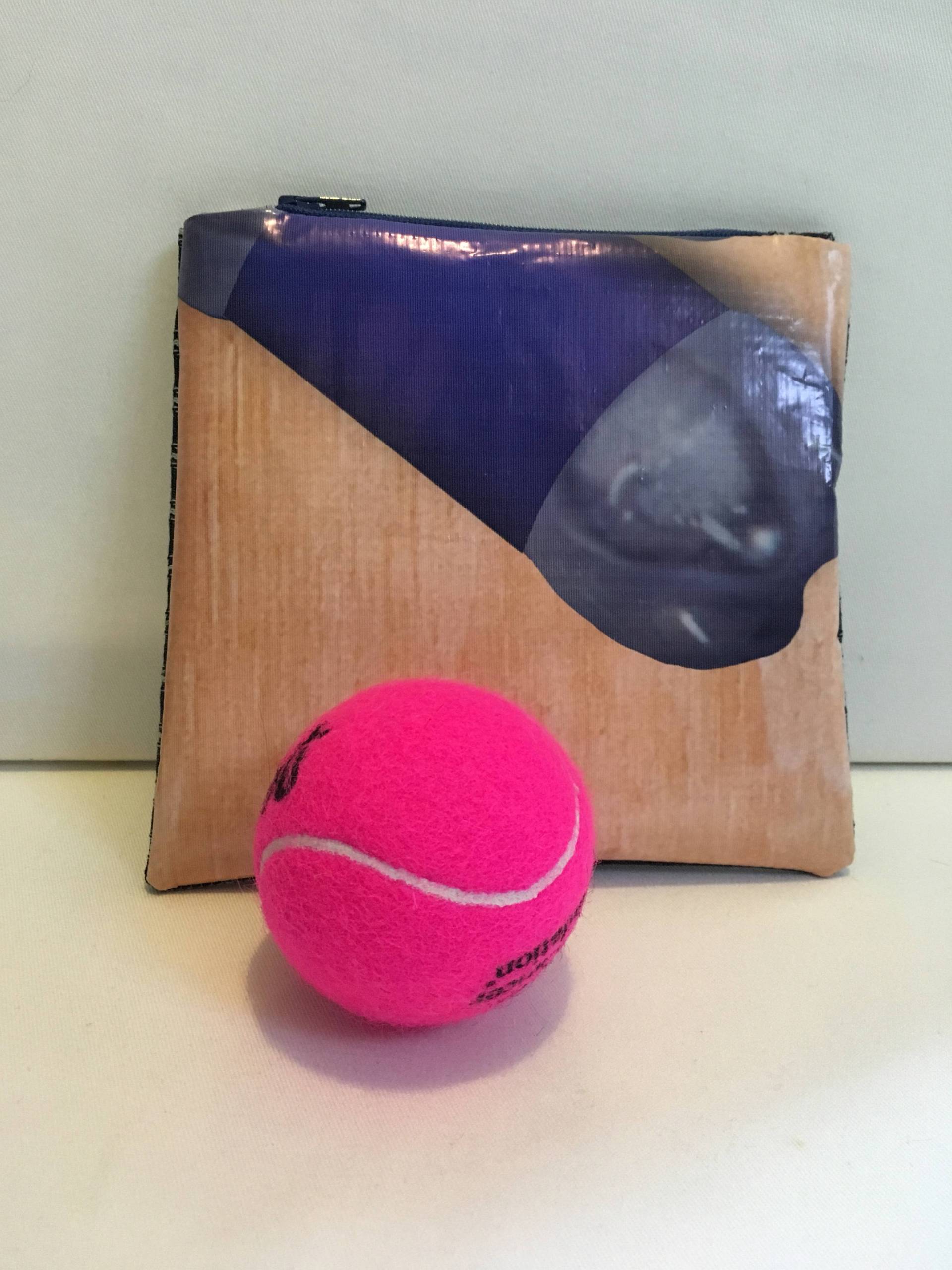 Kleine Brieftasche, Recyled Banner, Vinyl/Denim Ändern Brieftasche von BagsBeursBolsas