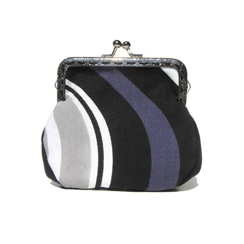 Vintage-Geldbörse in Weiß, Schwarz Und Lila Von Loli. Von Hand Geklebter Genähter Metallverschluss. Rockabilly. Retro. Mini-Geldbörse. Kartenhalter Vintage-Geldbörse in Weiß, Schwarz Und Lila Von Loli. Von Hand Geklebter Genähter Metallverschluss. Rockabilly. Retro. Mini-Geldbörse. Kartenhalter von BagsByLoli