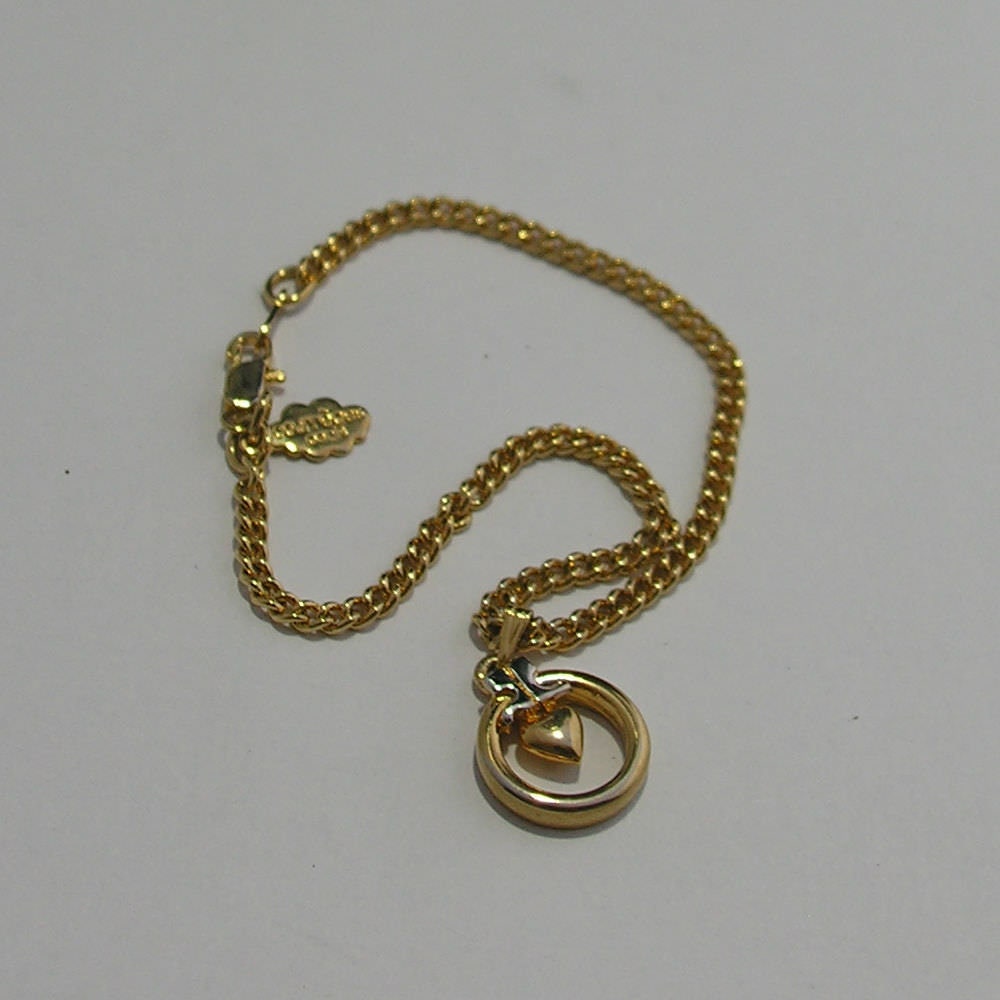 Vintage Courreges Armband Mit Herzanhänger Vintage Courreges Armband Mit Herzanhänger von BagsTalk