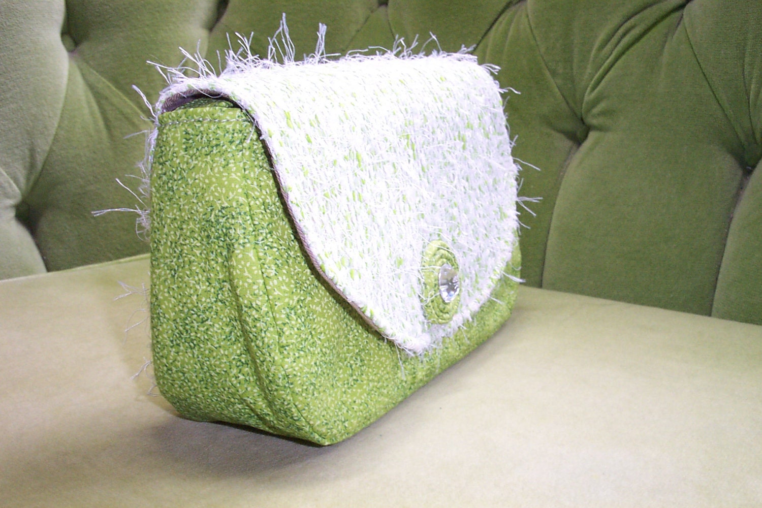 Handtasche Oder Kupplung Mit Fuzzy Lime Stoff Handtasche Oder Kupplung Mit Fuzzy Lime Stoff von BagsbyPattio