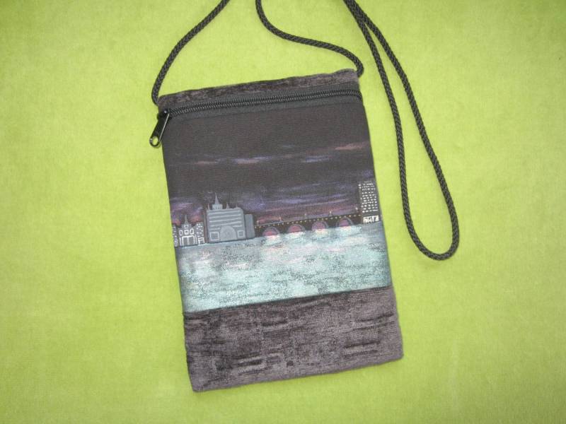 Zipper Pouch in Anthrazit Mit Handgemalter Stadt Prag Szene Zipper Pouch in Anthrazit Mit Handgemalter Stadt Prag Szene von BagsbyPattio