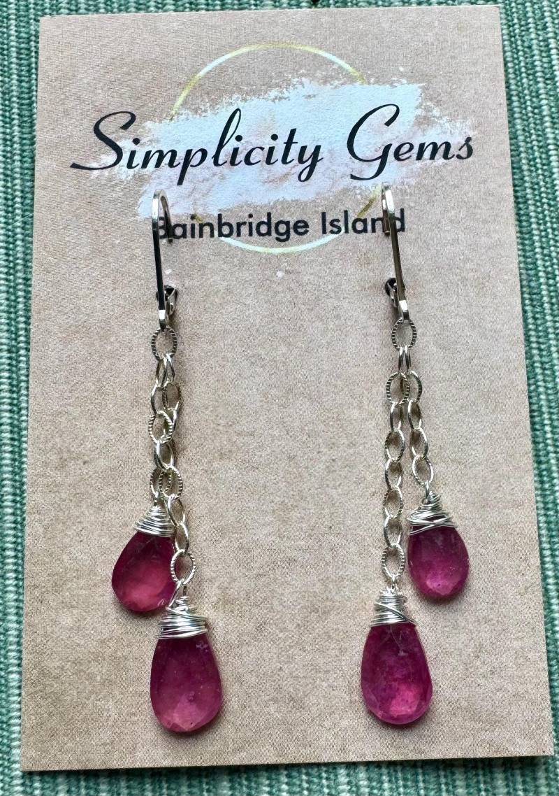 Zarte Rosa Saphir Edelstein Ohrringe | Sterlingsilber Oder Vergoldet von BainbridgeGems