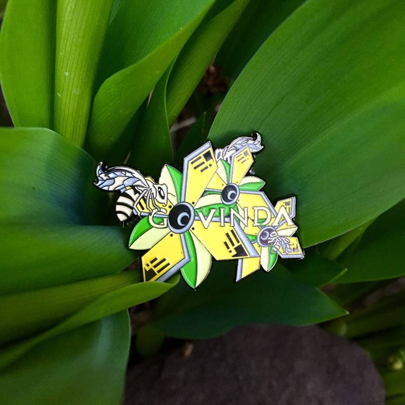 Govinda Hut Pin Offiziellen Merch von BaineVisuals