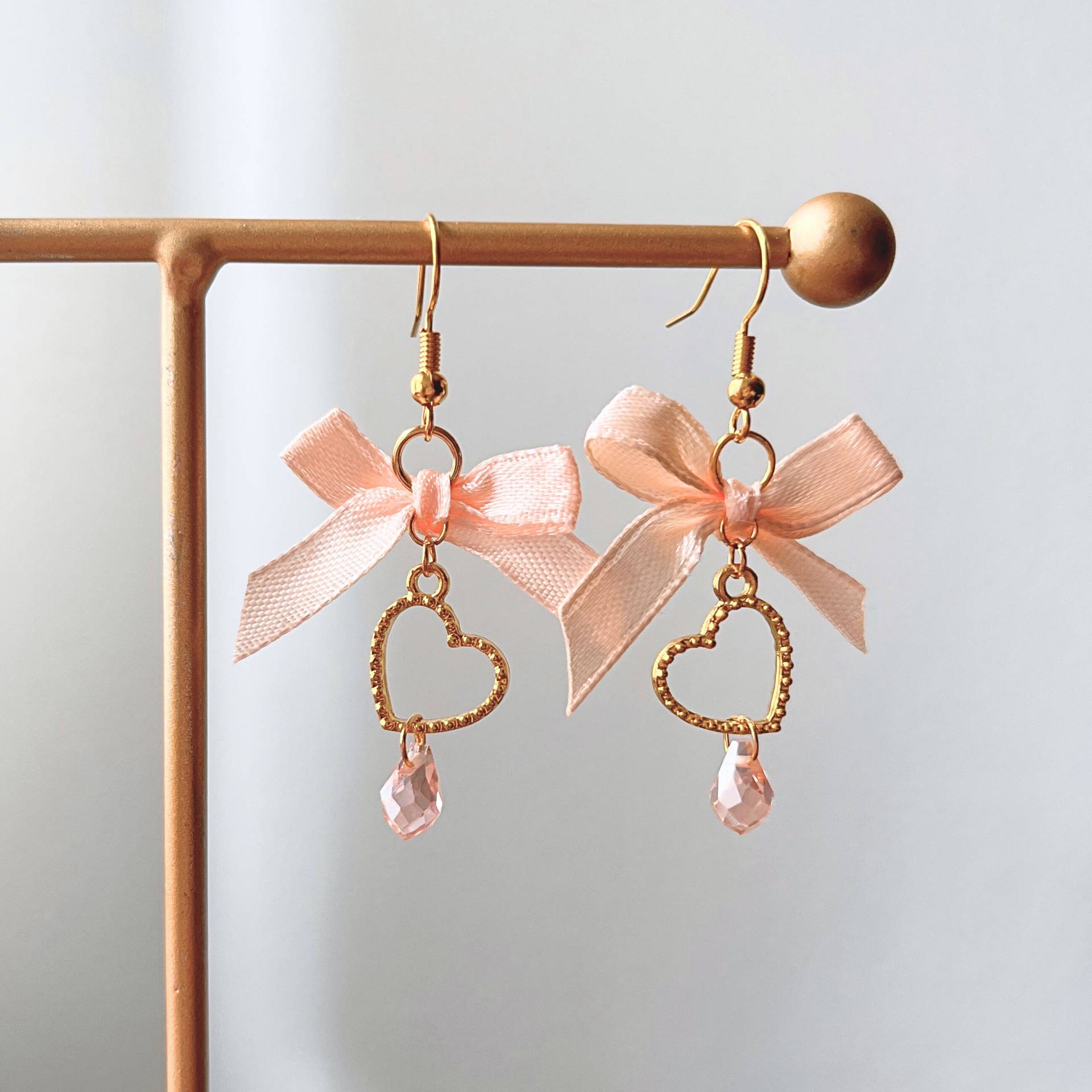 Schleife Herz Ohrringe von BakaMaica