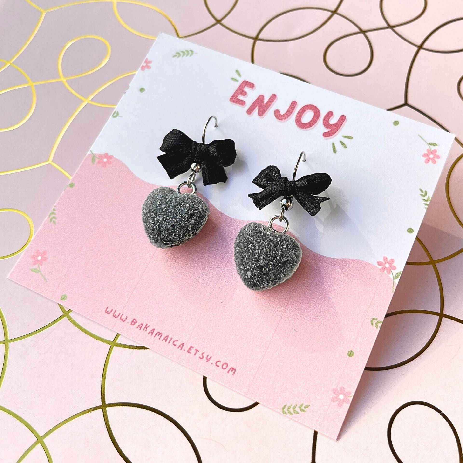 Lakritze Herz Süßigkeiten Ohrringe & Charms || Harz von BakaMaica