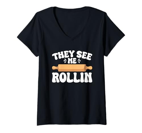 Damen They See Me Rollin Baking Humor Grafik T-Shirt mit V-Ausschnitt von Baking Humor Rolling Pin Fun Art