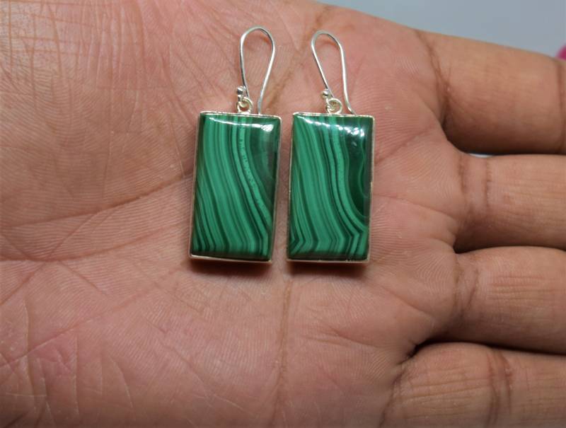 Handgemachte Malachit Sterling Silber Rechteck Ohrringe von BalajiJewels