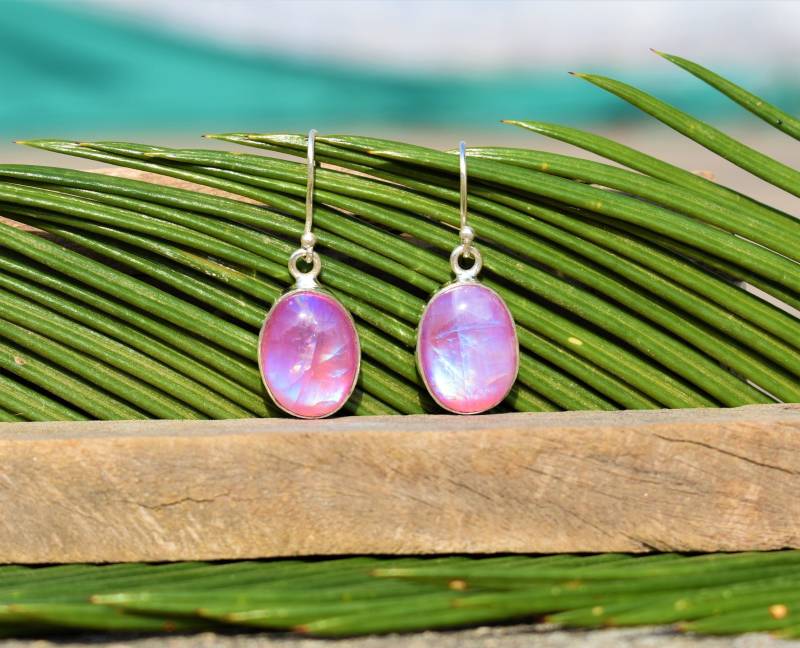 Handgemachte Rosa Mondstein Sterling Silber Ohrringe Ovale Schmuck von BalajiJewels