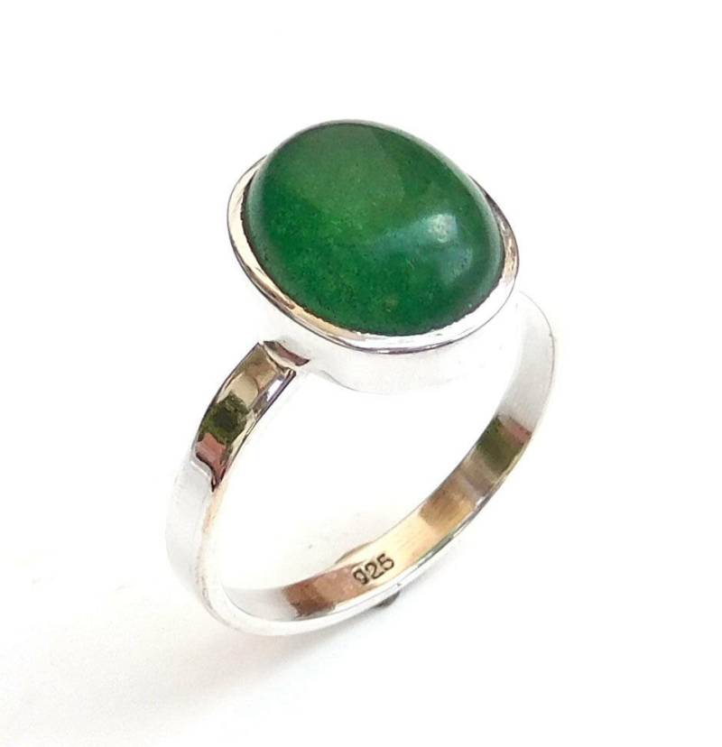 Nephrit Jade Sterling Silber Ring Oval Grüner Stein, Boho Schmuck von BalajiJewels
