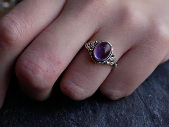 Oval Amethyst Ring Handgefertigter 925 Sterling Silber Edelstein Schmuck von BalajiJewels