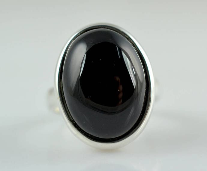 Ovaler Schwarzer Onyx Ring Handgemachter Statement Schmuck Aus 925 Sterling Silber von BalajiJewels