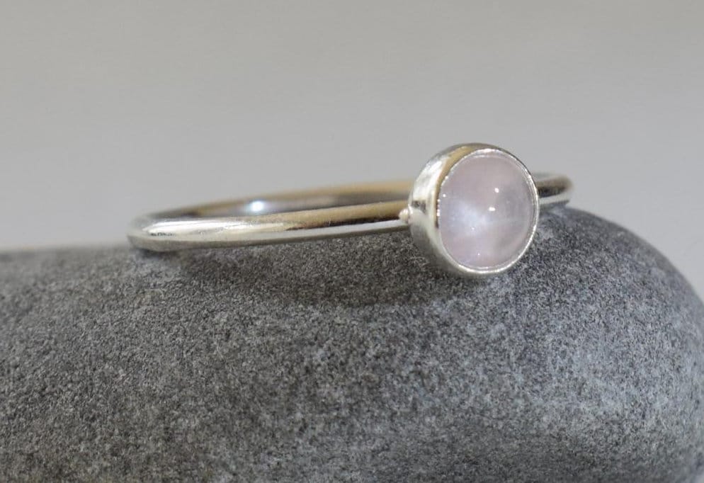 Zarter Rosenquarz-Ring Handgefertigter 925Er Sterlingsilber Edelsteinschmuck von BalajiJewels