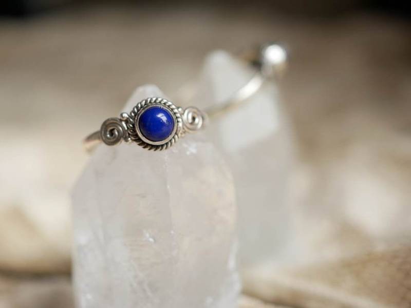 Zierlicher Lapis Lazuli Ring 925 Sterling Silber Band von BalajiJewels