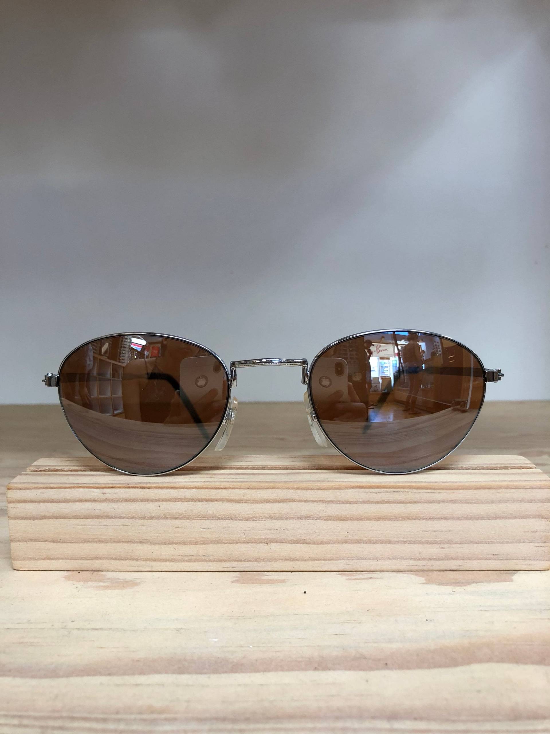 Silber Vintage Sonnenbrille Silber Vintage Sonnenbrille von BalboaEyewear