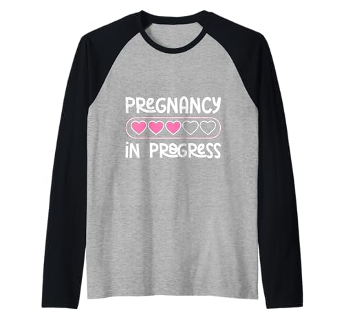 Baby Kommt Pregnancy IN Progress Lustiges Werdende Mutter Raglan von Bald Mama Shirt Werdende Mutter Tag Baby Kommt