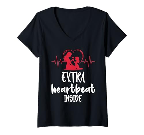 Damen Werdende Mutter EXTRA HEARTBEAT INSIDE Lustig Bald Mama T-Shirt mit V-Ausschnitt von Bald Mama Shirt Werdende Mutter Tag Baby Kommt