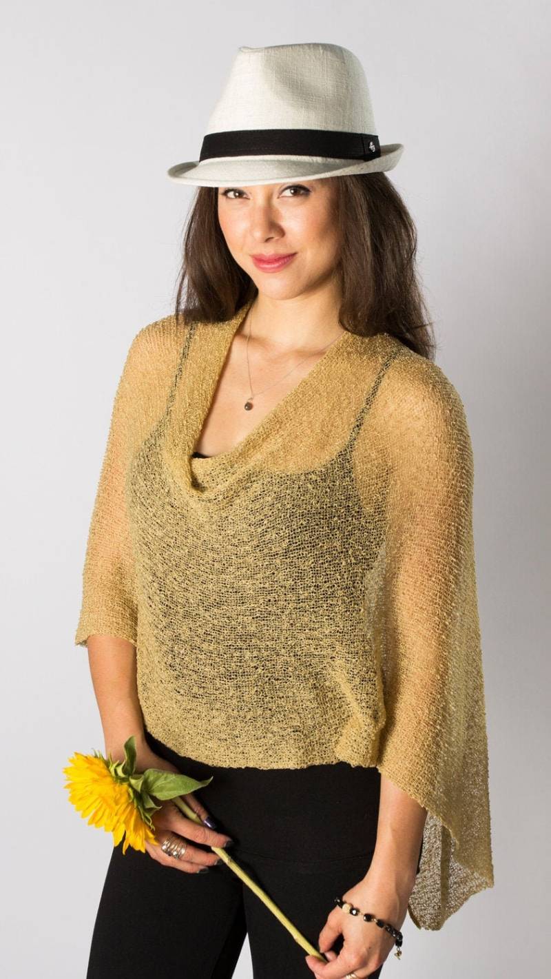 Light Gold Boho Strand Cover Up, Frauen Poncho, Sommer Infinity Formelles Abendkleid Resort Wear 50+ Farben #46 von BaliPrema