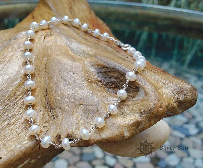 Armband Beliebige Länge Süßwasser Weiße Perlen Durchmesser 4 Mm Draht Sterling Silber Schmuck Design Sonnen Stil Handgefertigt Aus Bali von BaliSilverSun