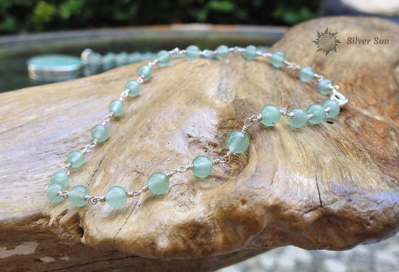 Armband Grüner Aventurin Stein Sterling Silber Draht Durchmesser Perlen 4 Mm Schmuck Design Sonnen Stil Handarbeit Aus Bali von BaliSilverSun
