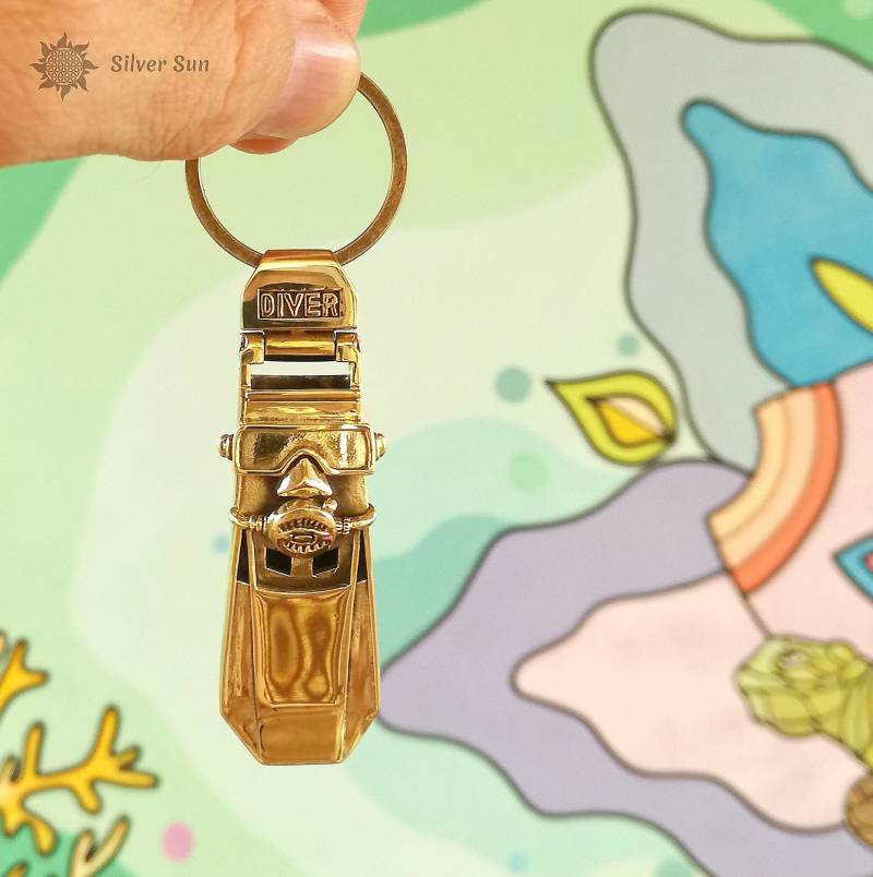 Diver Style Brass Schlüsselanhänger Fin Beinhaltet Markenverpackung Silber Sun Schmuck Design Handmade Aus Bali von BaliSilverSun