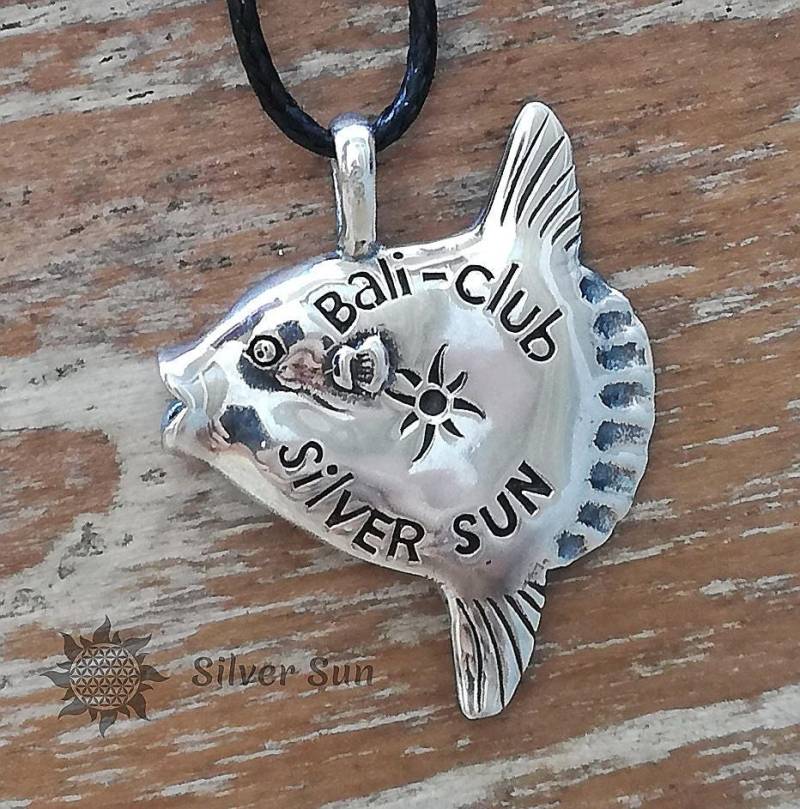 Fish Moon - Mola Sterling Silber Schwarze Nylonschnur Ist Verstellbar Anhänger Halskette Sonne Stil Schmuck Design Handmade From Bali von BaliSilverSun