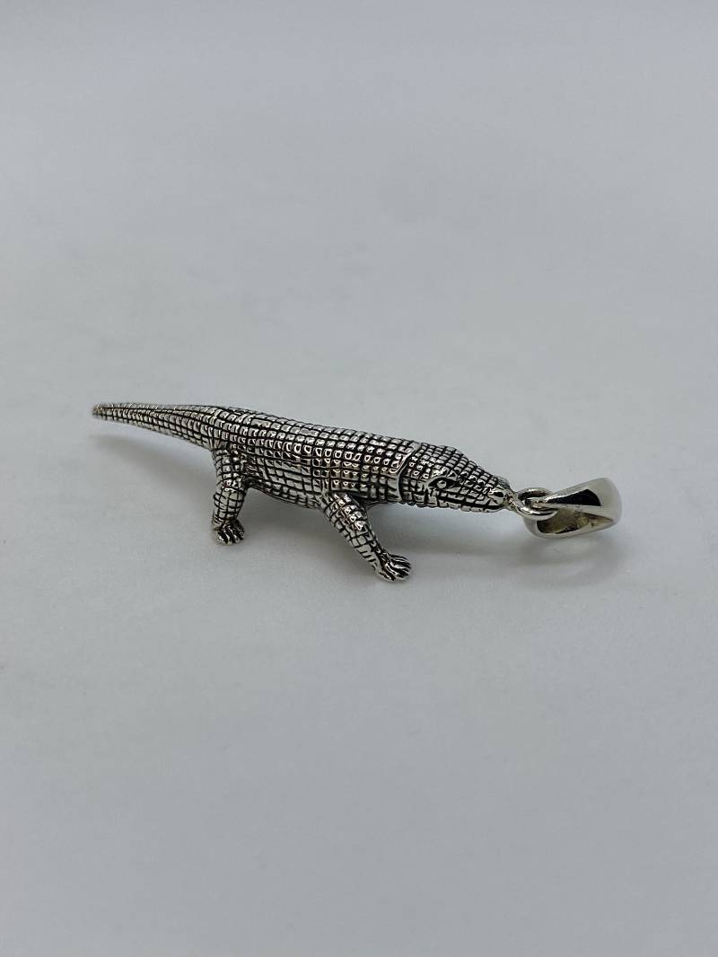 Komodo Drache Sterling Silber Miniatur Anhänger Schlüsselanhänger Halskette Beinhaltet Verpackung Sonnenstil Schmuck Design Handmade Aus Bali von BaliSilverSun