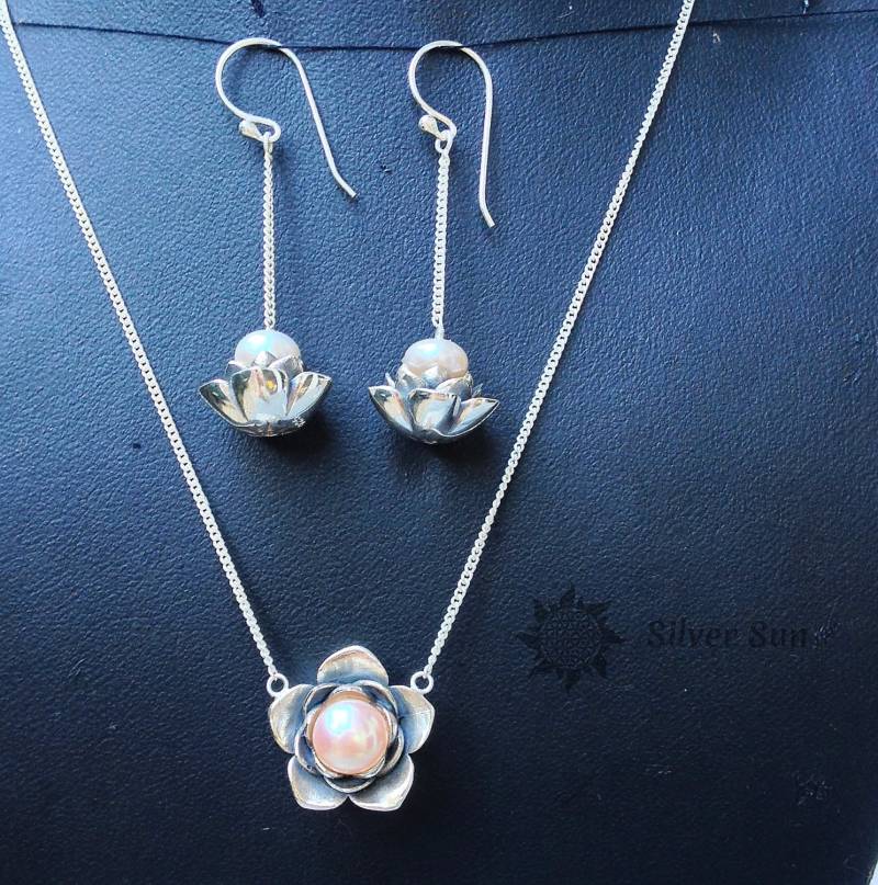 Ohrringe Lotus Sterling Silber Süßwasser Rosa Perlen Beinhaltet Markenverpackung Sonnenstil Schmuck Design Handmade Aus Bali von BaliSilverSun
