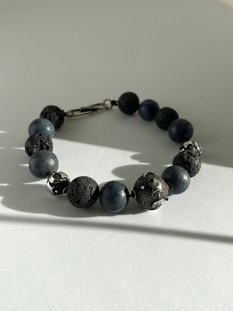 Sterling Silber Kugel Blau Lapislazuli Lava Stein Armband Beinhaltet Markenverpackung Sonnen Stil Schmuck Design Handmade Aus Bali von BaliSilverSun