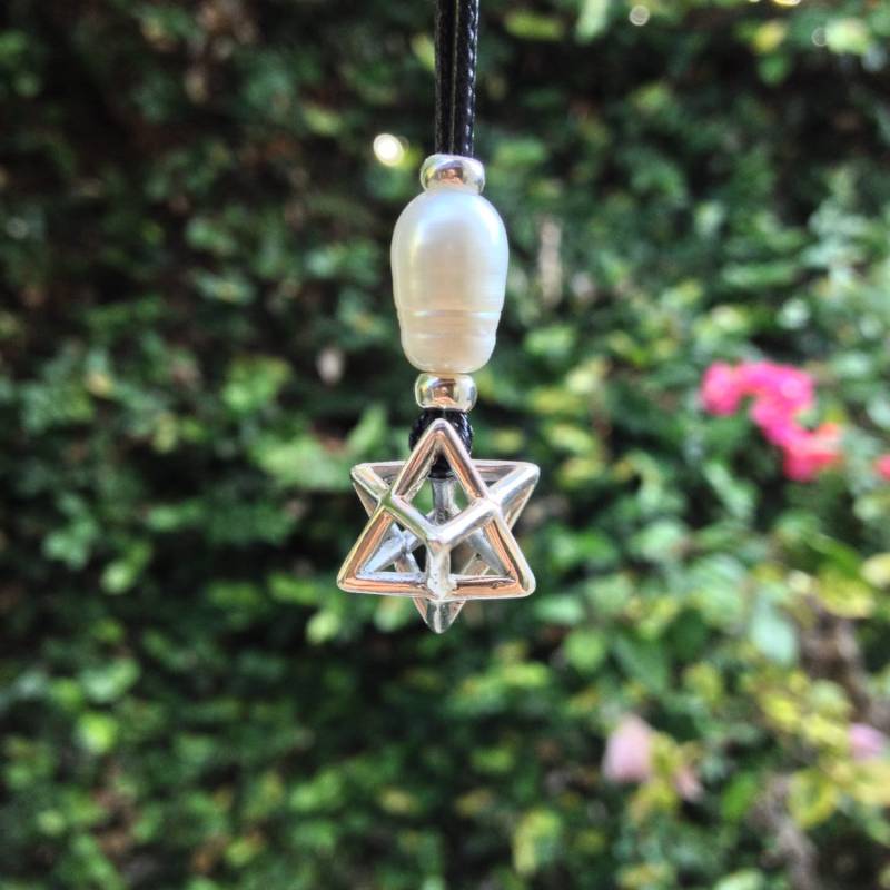 Sterling Silber Merkaba Stern Heilige Geometrie Natur Weiße Perlen Halskette Anhänger Nylonschnur Verstellbar Schmuck Design Handmade From Bali von BaliSilverSun