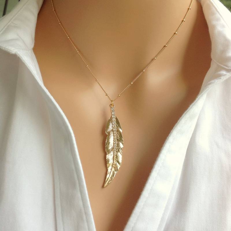 Gold Feder Halskette, Lange Anhänger Halsketten Für Frauen, Moderne Boho Vogel Feder, Wählen Sie Die Länge Wollen von BalmDesigns