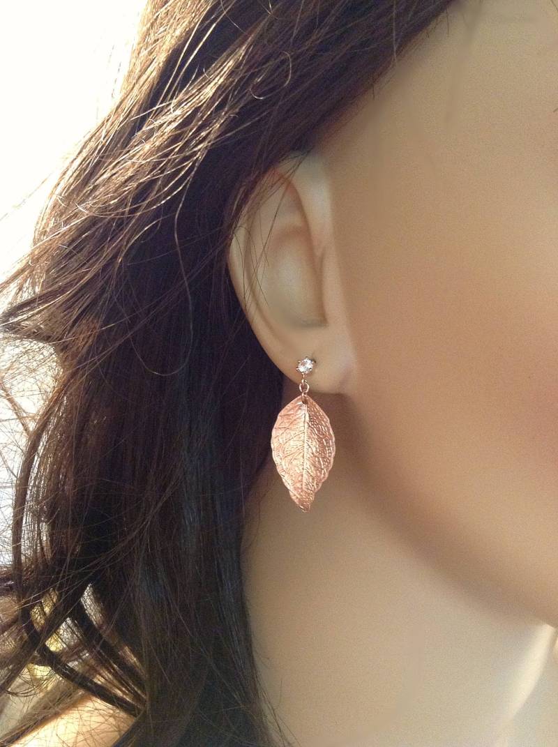 Rosegold Blatt Ohrringe Herbst Brautschmuck, Cubic Zirconia Beiträge Rosegold Blatt Ohrringe Herbst Brautschmuck, Cubic Zirconia Beiträge von BalmDesigns