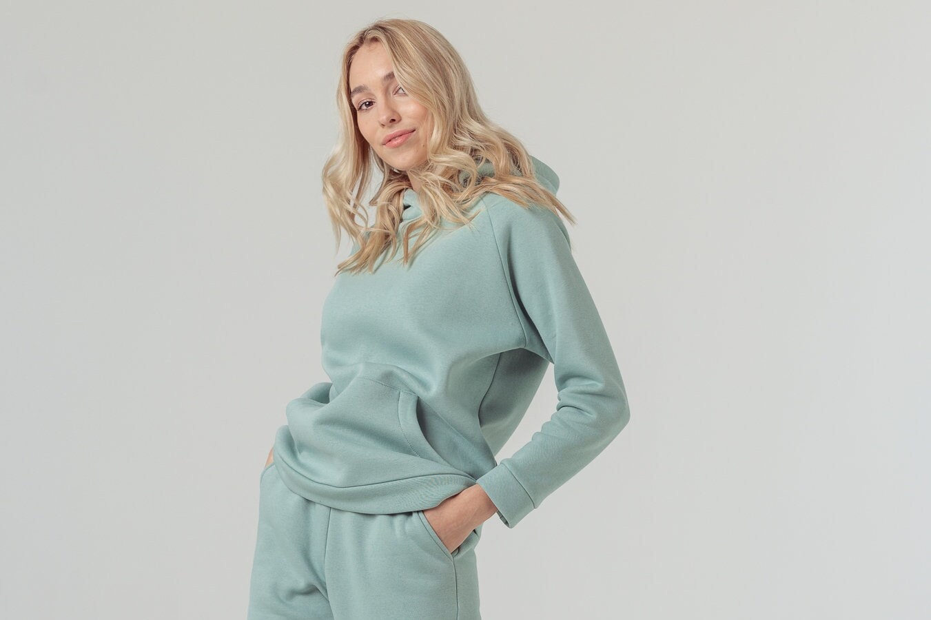 Ava Damen Kapuzenpullover Bio-Baumwolle Mit Taschen Home Wear Outdoor Wanderbekleidung Lounge Trip von BalticBloom