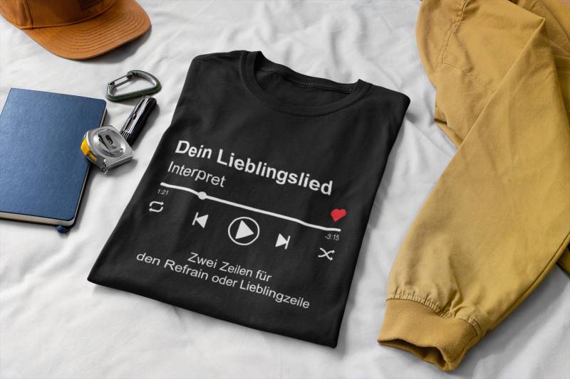 T-Shirt Dein Lieblingslied Personalisierbar Song, Interpret, Text von BalticShirtshop