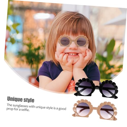 Baluue 2 Paare Sonnenbrillen Vintage Stil Unregelmäßiger Rahmen Schwarz Orange Modische Sonnenbrille mit Spiegelglas als Fotorequisite Bequem und Vielseitig für Junge Mädchen und Baluue 2 Paare Sonnenbrillen Vintage Stil Unregelmäßiger Rahmen Schwarz Orange Modische Sonnenbrille mit Spiegelglas als Fotorequisite Bequem und Vielseitig für Junge Mädchen und von Baluue
