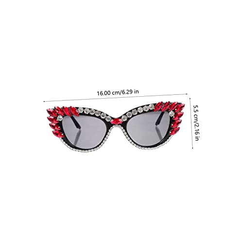 Baluue Rhinestone Sonnenbrille Damen Modische Eyewear mit Weichen Nasenpads UV schutz Sommerparty Strand Geeignet Rot Stilvolle Brillengestelle von Baluue