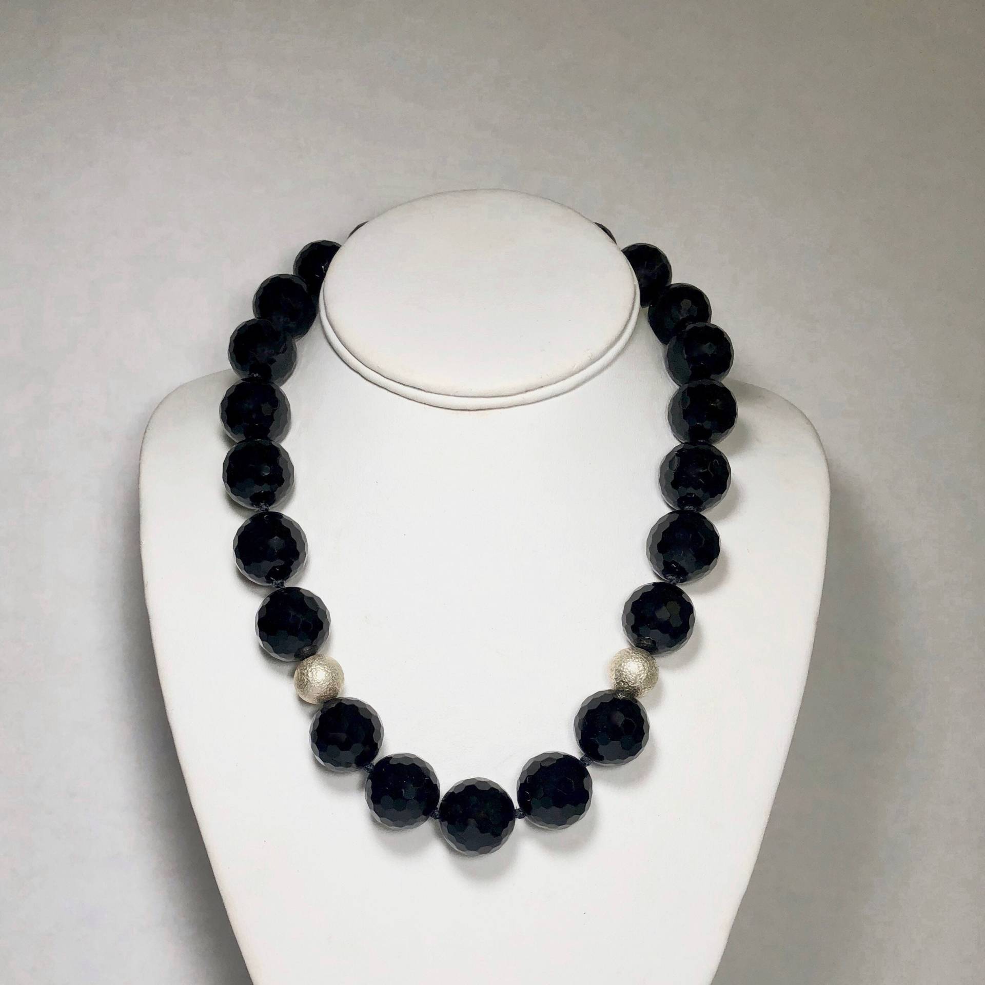 sterling Silber Hand-Aufgereiht Feine Qualität Facettierte Schwarze Onyx Perlen-Halskette 19 "Länge von BanadosEtshop