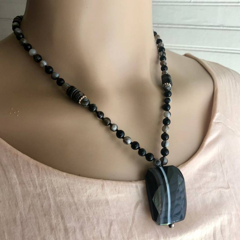 sterling Silber Hand Aufgereiht Schwarz Und Weiß Achat Bead Halskette & Ohrring Set 20 "Länge von BanadosEtshop