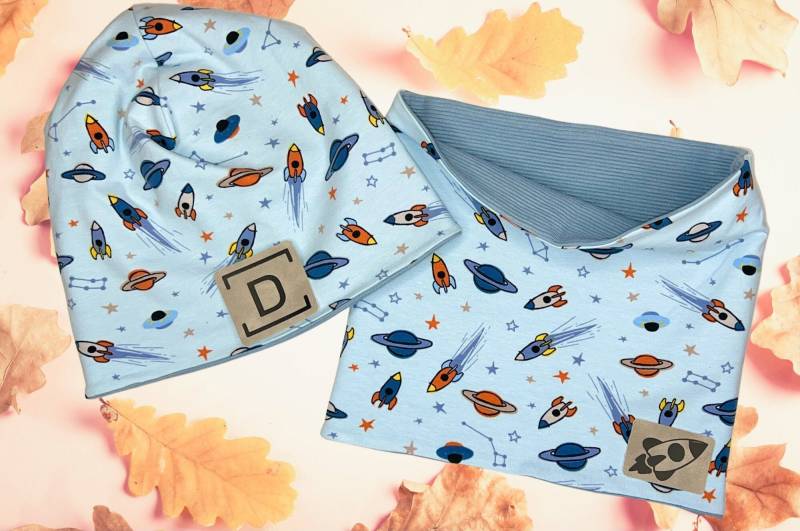 Beanie-Mütze Und/Oder Loop-Schal, Mit Oder Ohne Label, Personalisierbar Beanie-Mütze Und/Oder Loop-Schal, Mit Oder Ohne Label, Personalisierbar von BananaDreamplace