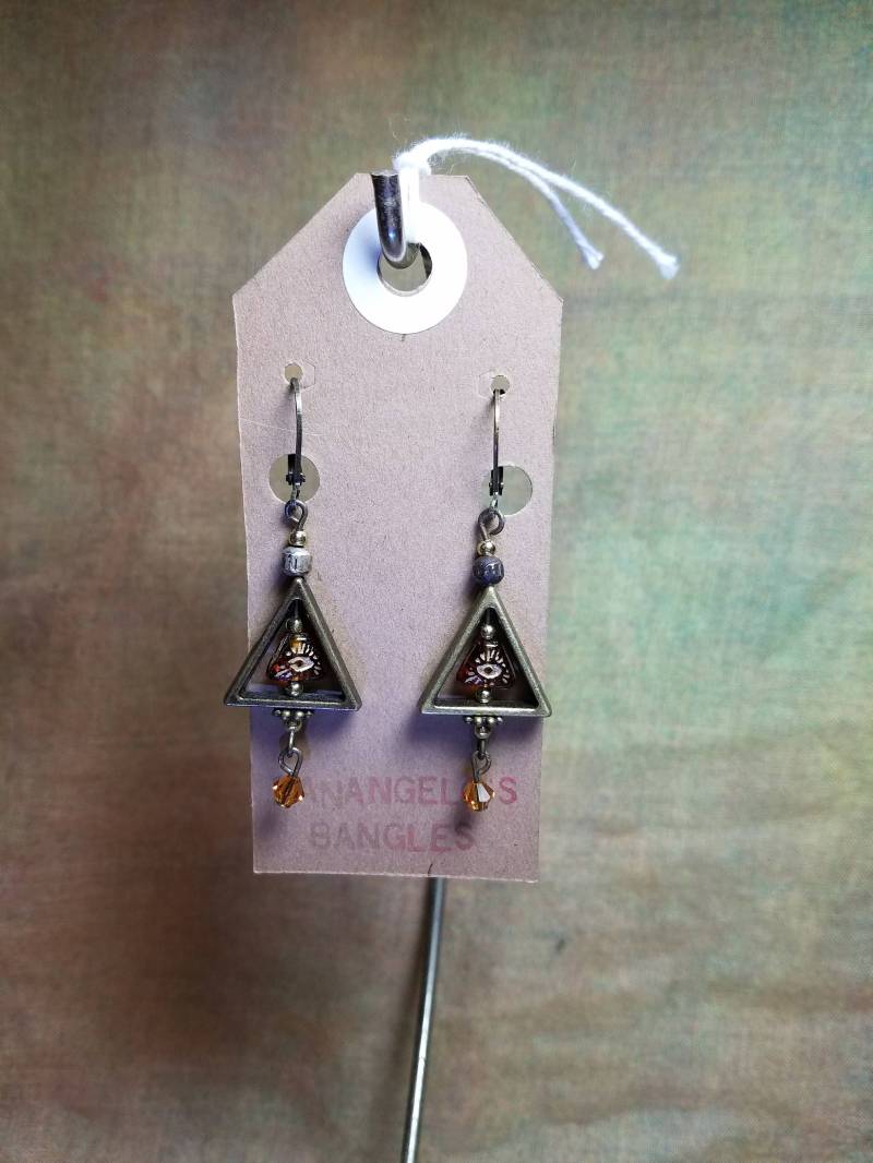 Jahrgang Topaz Glasperle Auge Und Ohrringe Aus Messing Rahmen Jahrgang Topaz Glasperle Auge Und Ohrringe Aus Messing Rahmen von BanangelosBangles