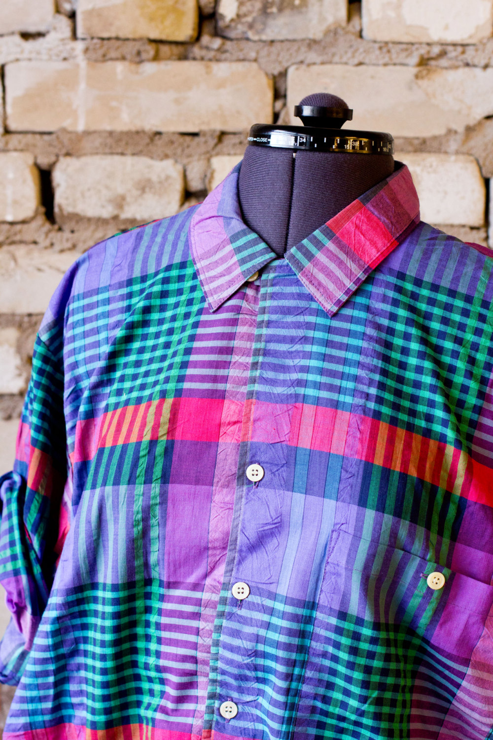 80Er Jahre Stil Shortsleeve Shirt Lila Pop Anhören Der Heilung-Casette von BananiFashion