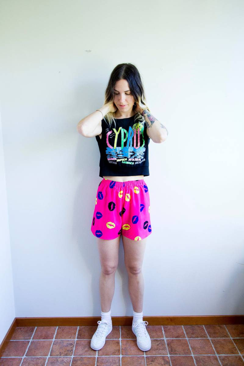 Kiss Pink Banani Shorts Designer Sommer Strand High Waisted Federlicht Handmade von BananiFashion