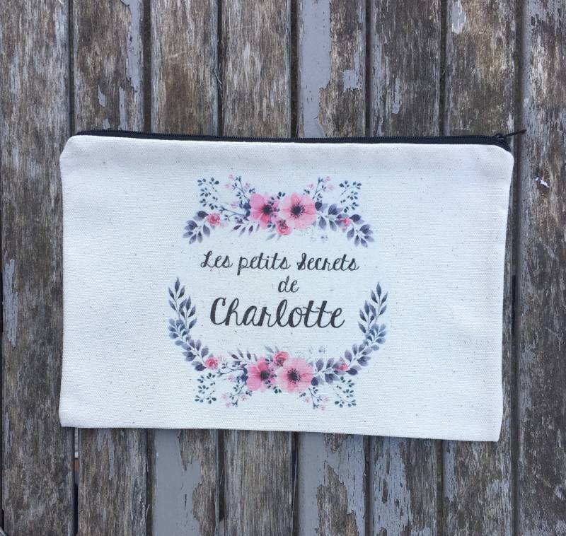 Personalisierter Reißverschlussbeutel „Die Kleinen Geheimnisse Von..." Ecru, Baumwolle, Mit Dem Vornamen Ihrer Wahl, Schneller Versand, Ideal Als von Banasah