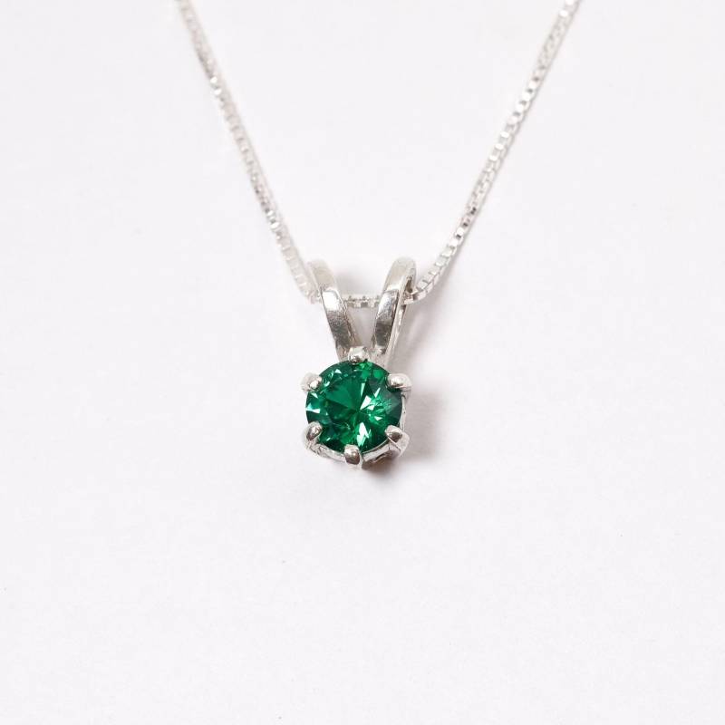 Zierlicher Smaragd Anhänger, Erstellt Smaragd, Kleiner Runder Kleine Halskette, Schichtung Grüner Diamant Massiv Silber von BandsByAdina
