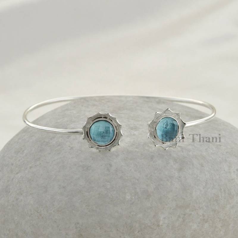 925 Sterling Silber Designer Armreif, Aqua Quarz Edelstein, Rund, Facettiert, 7 Mm #1390 925 Sterling Silber Designer Armreif, Aqua Quarz Edelstein, Rund, Facettiert, 7 Mm #1390 von BaniThani