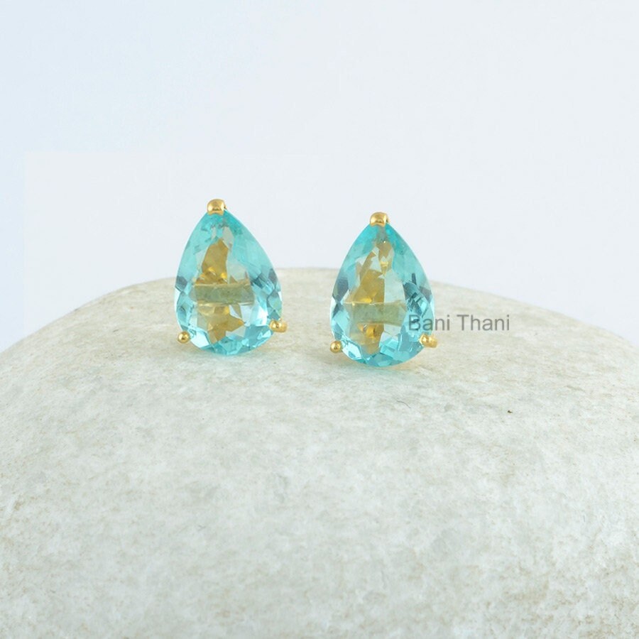 Aqua Quarz 10 X 14 Mm Birne Edelstein Ohrstecker, 18K Vergoldet 925 Sterling Silber Set Ohrring, Hochzeitsgeschenk Zierliche Ohrring von BaniThani