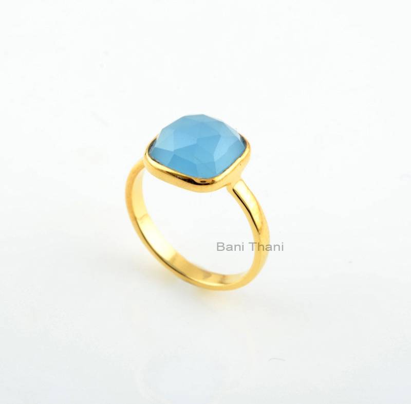 Blauer Chalcedon Kissen Edelstein Ring - Vergoldeter 925 Sterling Silber Handgemachter Schmuck Für Die Beste Freundin Geschenk Frauen von BaniThani