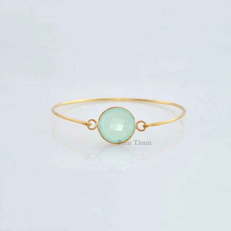 Chalcedon Armband, Aqua 15 Mm Runder Edelstein Armreif, Vergoldeter 925 Sterling Silber Brautjungfer Geschenk Armband von BaniThani