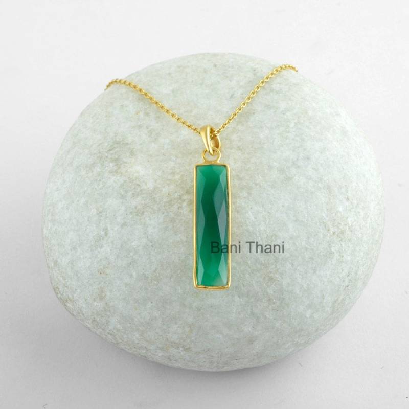 Grüner Onyx 7 X 30 Mm Halskette, Handgemachter Bar Anhänger, Brautschmuck #1776 von BaniThani